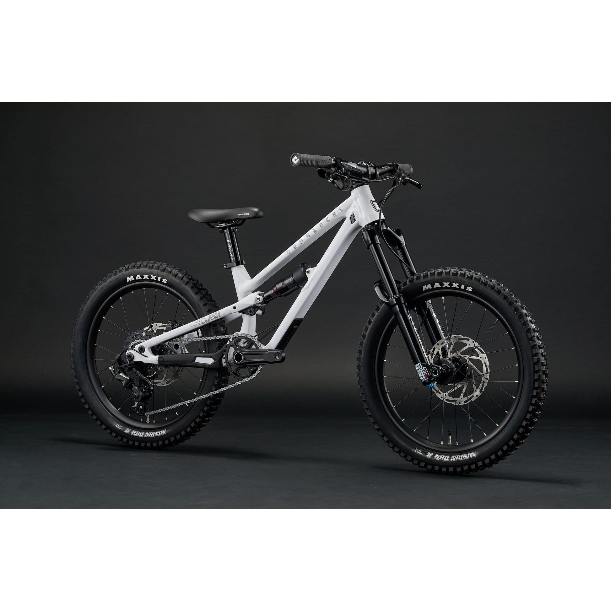 Commencal Clash 20" Pure White