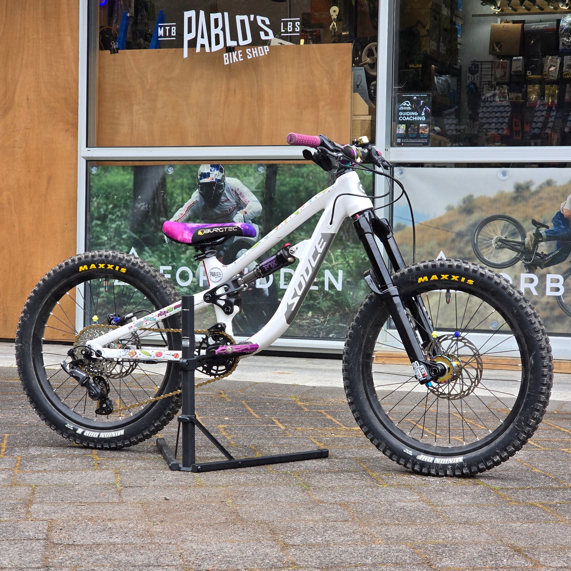 Custom 20inch Youth Full Suspension Builds