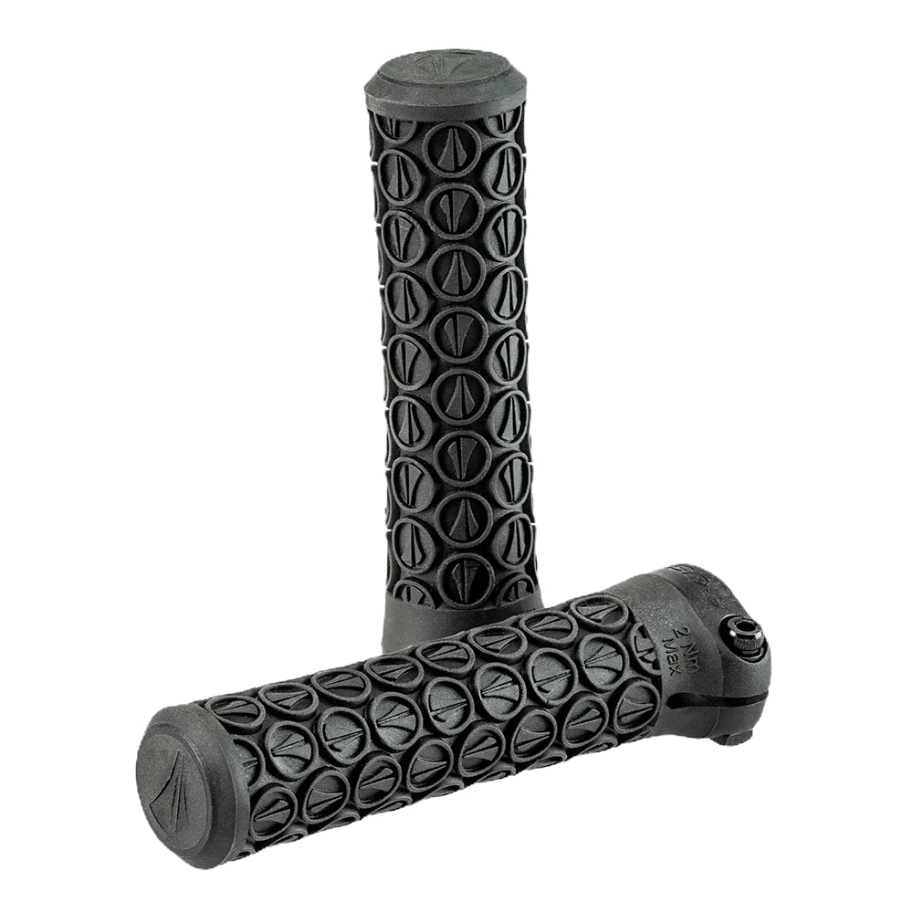 SDG Slater Jnr Grips